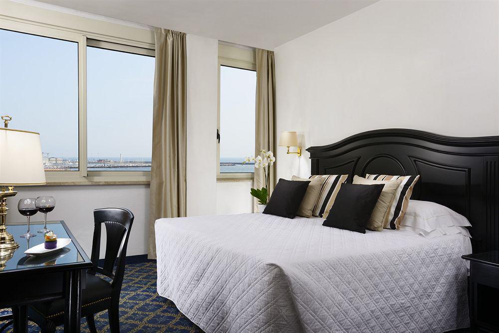 Hotel President Viareggio Esterno foto