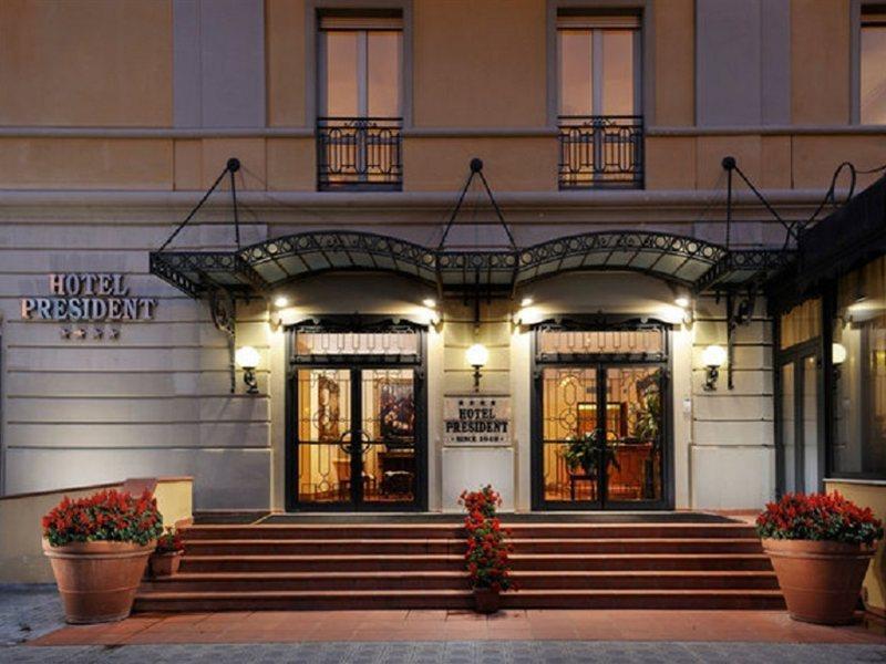 Hotel President Viareggio Esterno foto