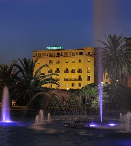 Hotel President Viareggio Esterno foto