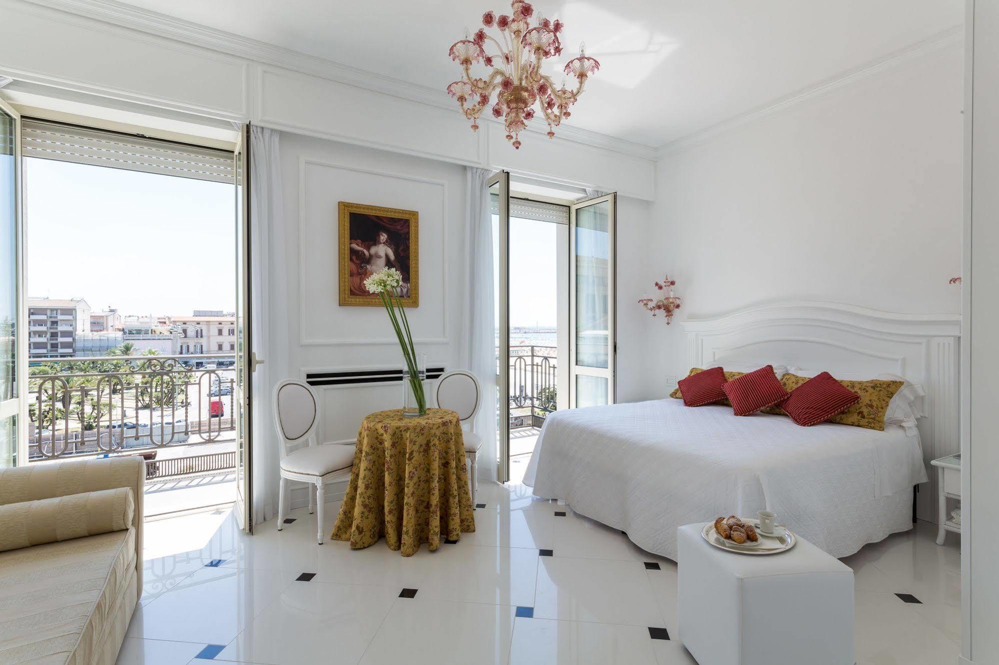 Hotel President Viareggio Esterno foto
