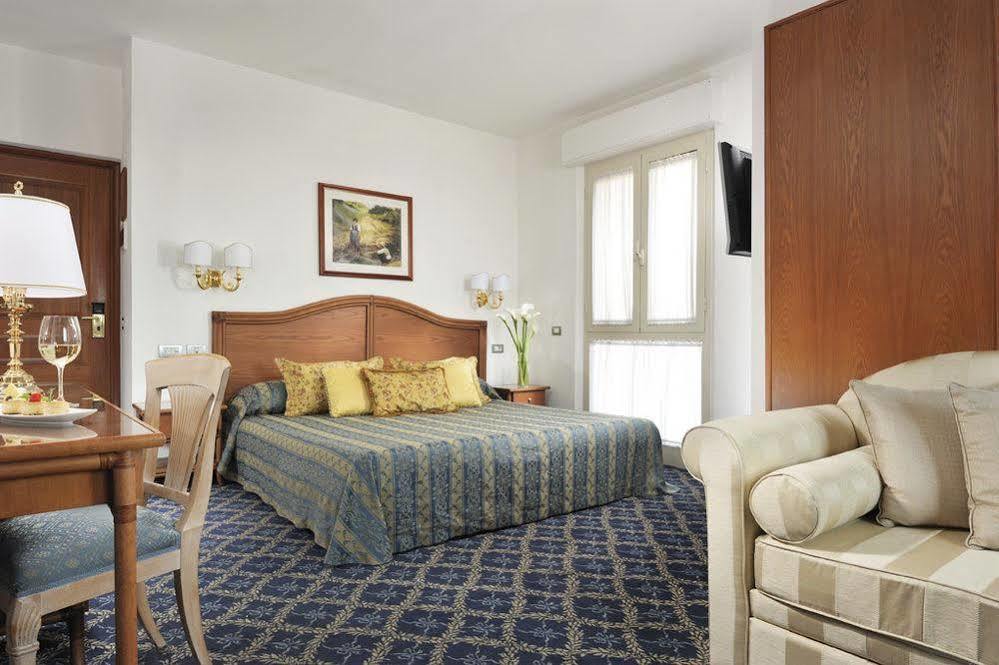 Hotel President Viareggio Esterno foto